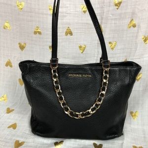 Michael Kors | Black Leather Bag Gold Chain